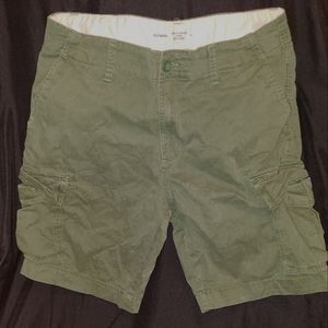 Men's Old Navy Green Cargo Shorts sz. 34
